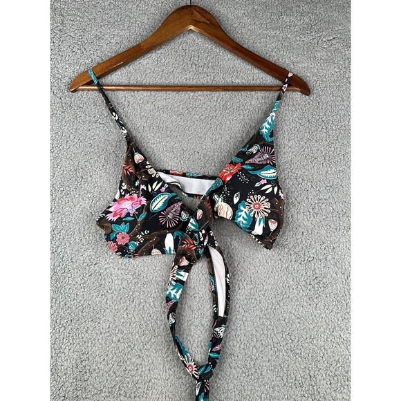 Cupshe wrap style bikini Top sz xl - Picture 3 of 4
